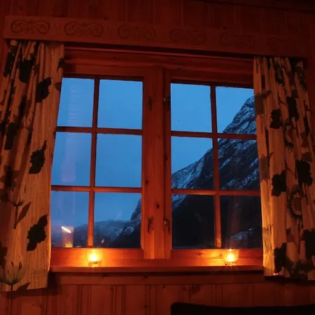 Visit Undredal Valley ゲストハウス